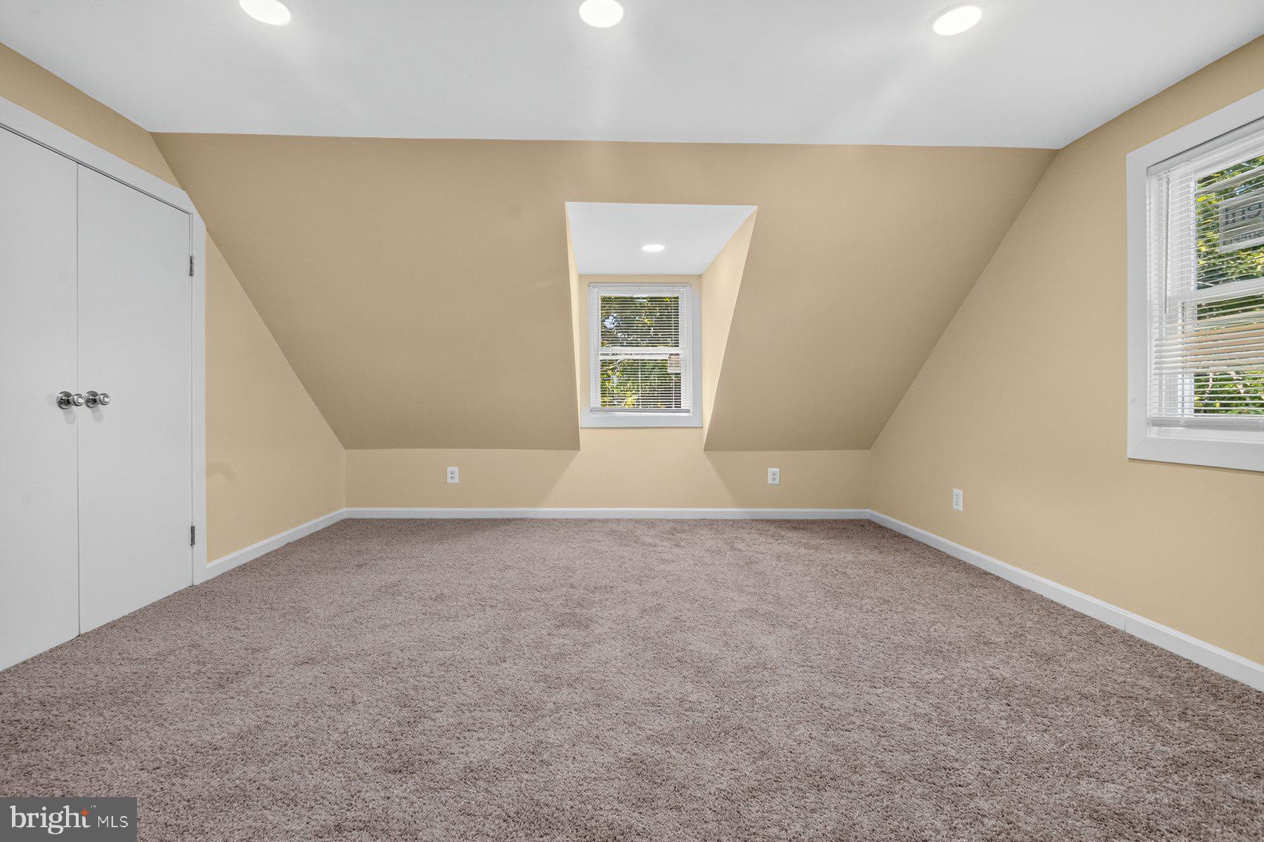 3439 Court Way Baltimore, MD 21222 - Photo 18 of 30