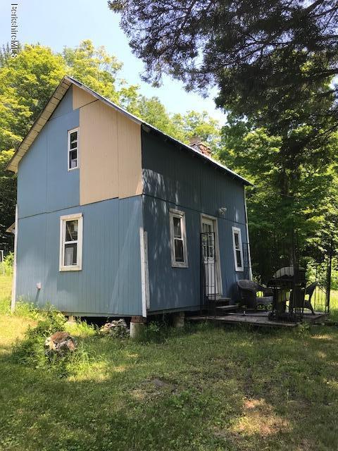 897 Sportsman Road Stamford, VT 05352 - Photo 2 of 10 IMG_0430