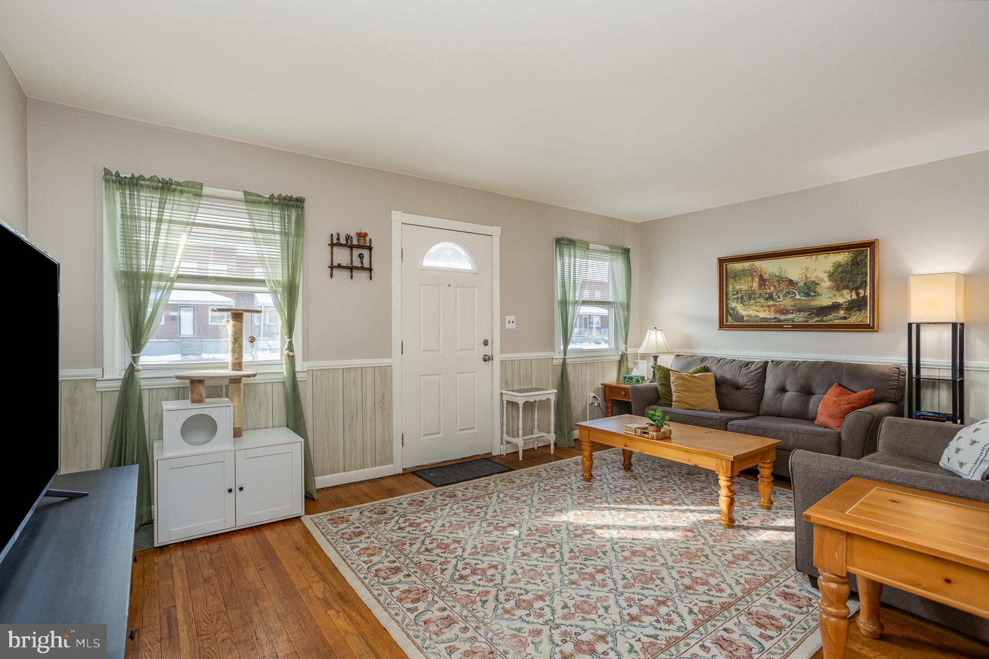 8134 Gray Haven Road Baltimore, MD 21222 - Photo 5 of 25