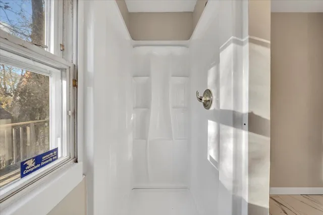 $229,900 | 2218 Larchwood Street Northeast, Roanoke, VA 24012