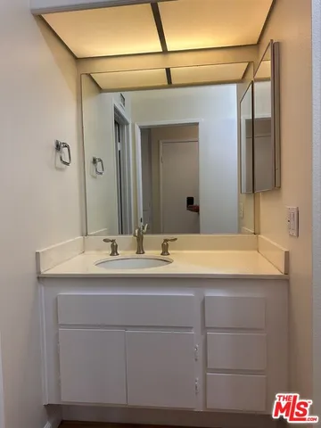 $420,000 | 2486 Pleasant Way, Unit H, Thousand Oaks, CA 91362