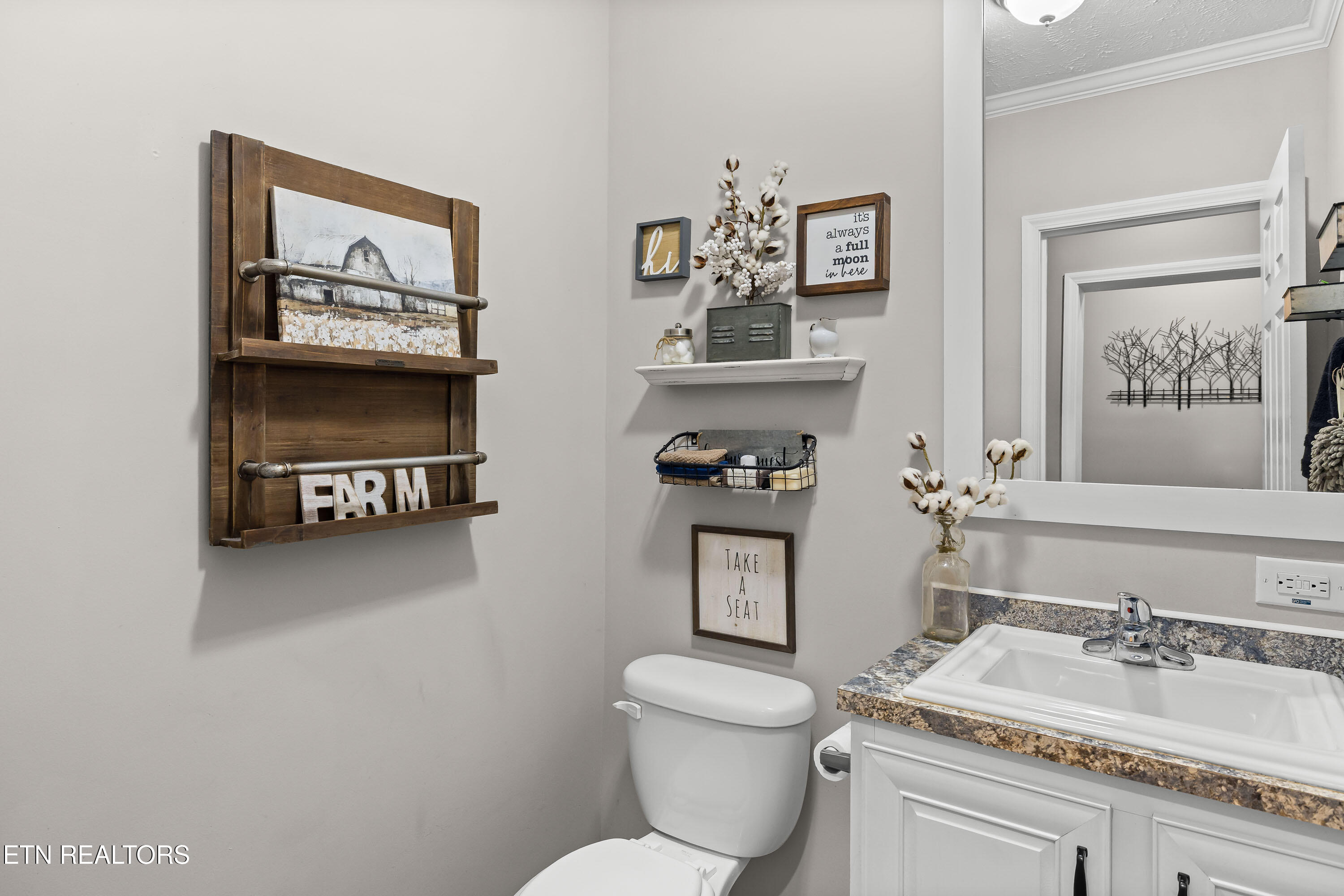 358 Webb Road Townsend, TN 37882 - Photo 32 of 53 Half Bathroom