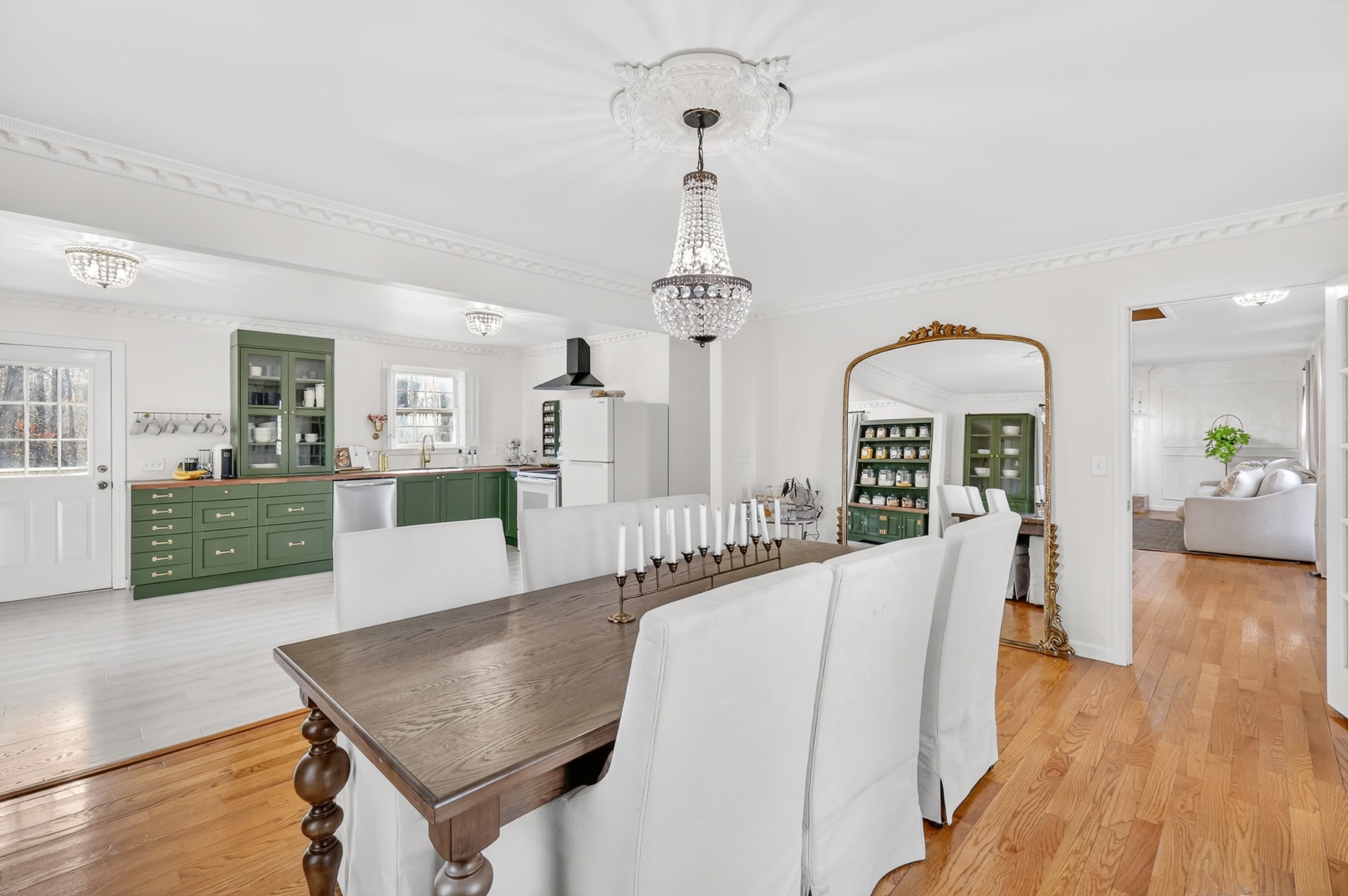 175 Dry Weakley Road Ethridge, TN 38456 - Photo 13 of 49 a living room with kitchen island granite countertop furniture and wooden floor