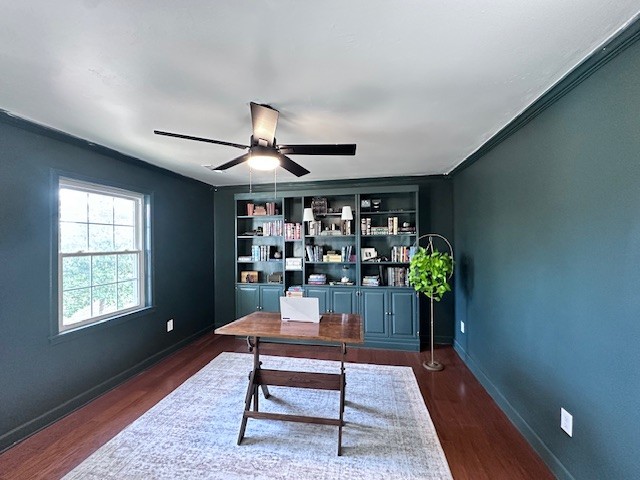 175 Dry Weakley Road Ethridge, TN 38456 - Photo 33 of 49 a room with furniture and window