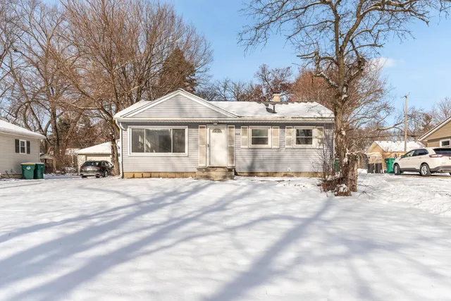 $274,900 | 2410 Harding Avenue, Ypsilanti, MI 48197