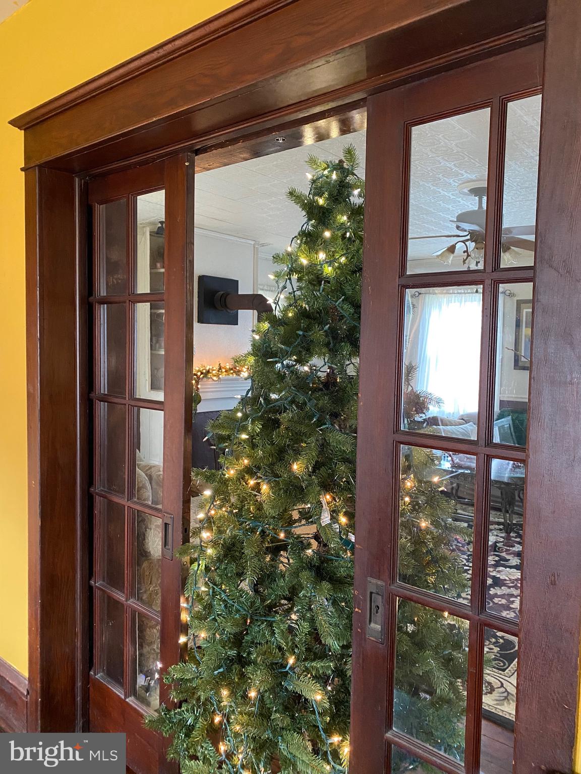 102 Bridgeton Road Elmer, NJ 08318 - Photo 6 of 9 Pocket Doors