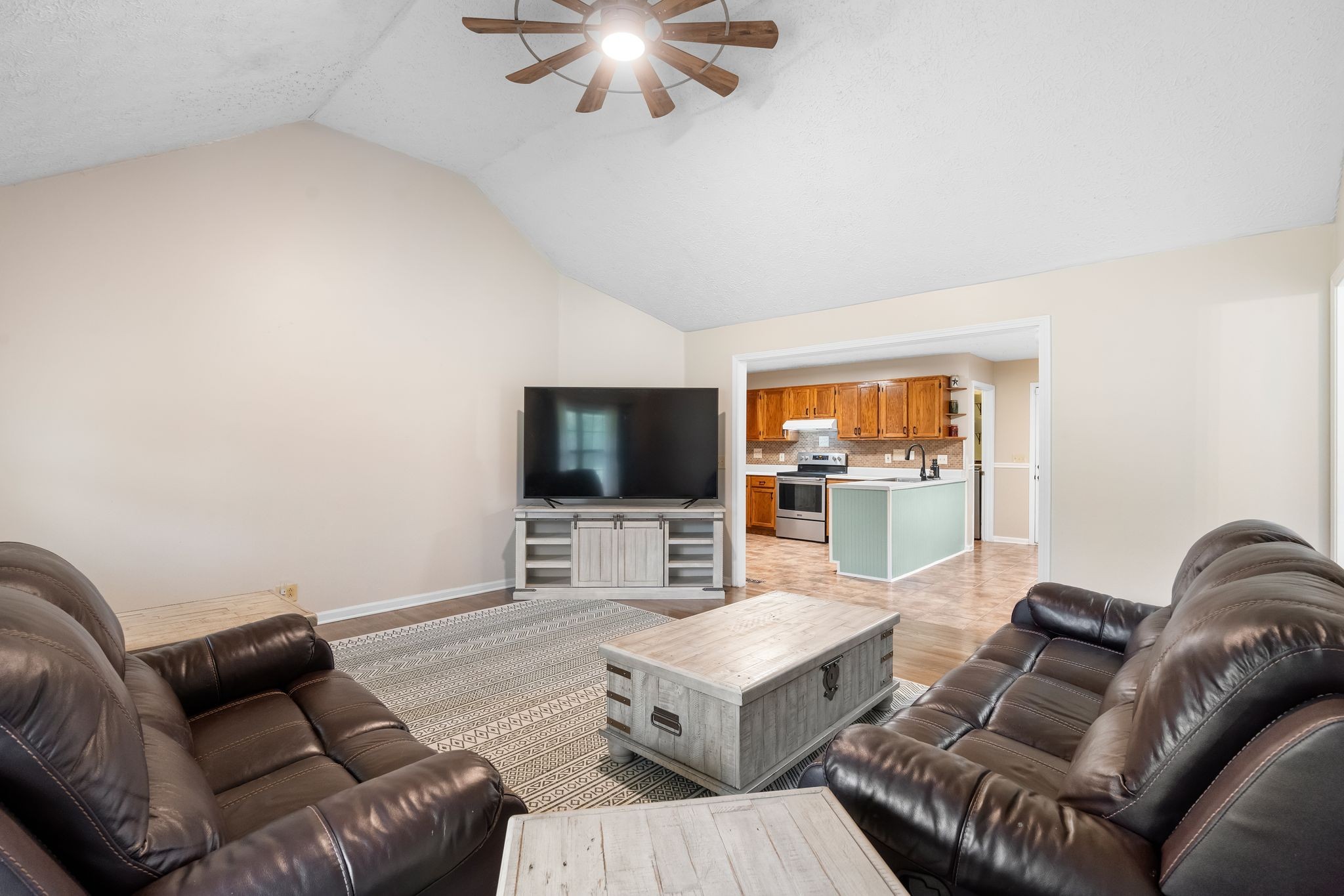 15541 Cainsville Road Milton, TN 37118 - Photo 11 of 57