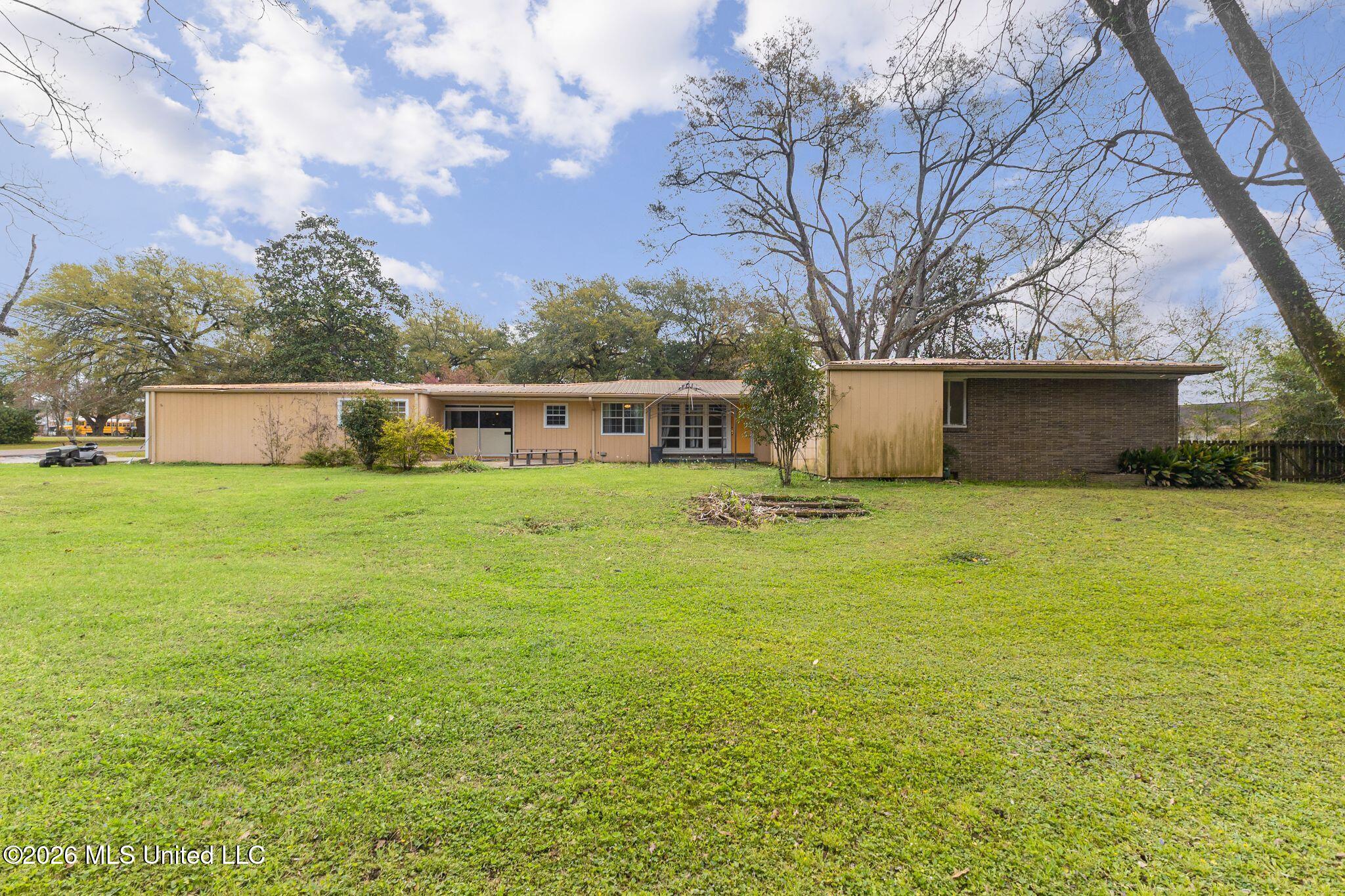 301 Spring Street Taylorsville, MS 39168 - Photo 15 of 15 301_Spring_St-15