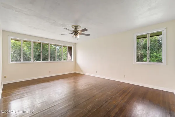 $199,900 | 301 Spring Street, Taylorsville, MS 39168