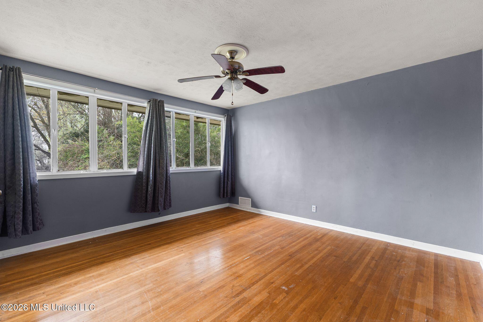 301 Spring Street Taylorsville, MS 39168 - Photo 10 of 15 301_Spring_St-11