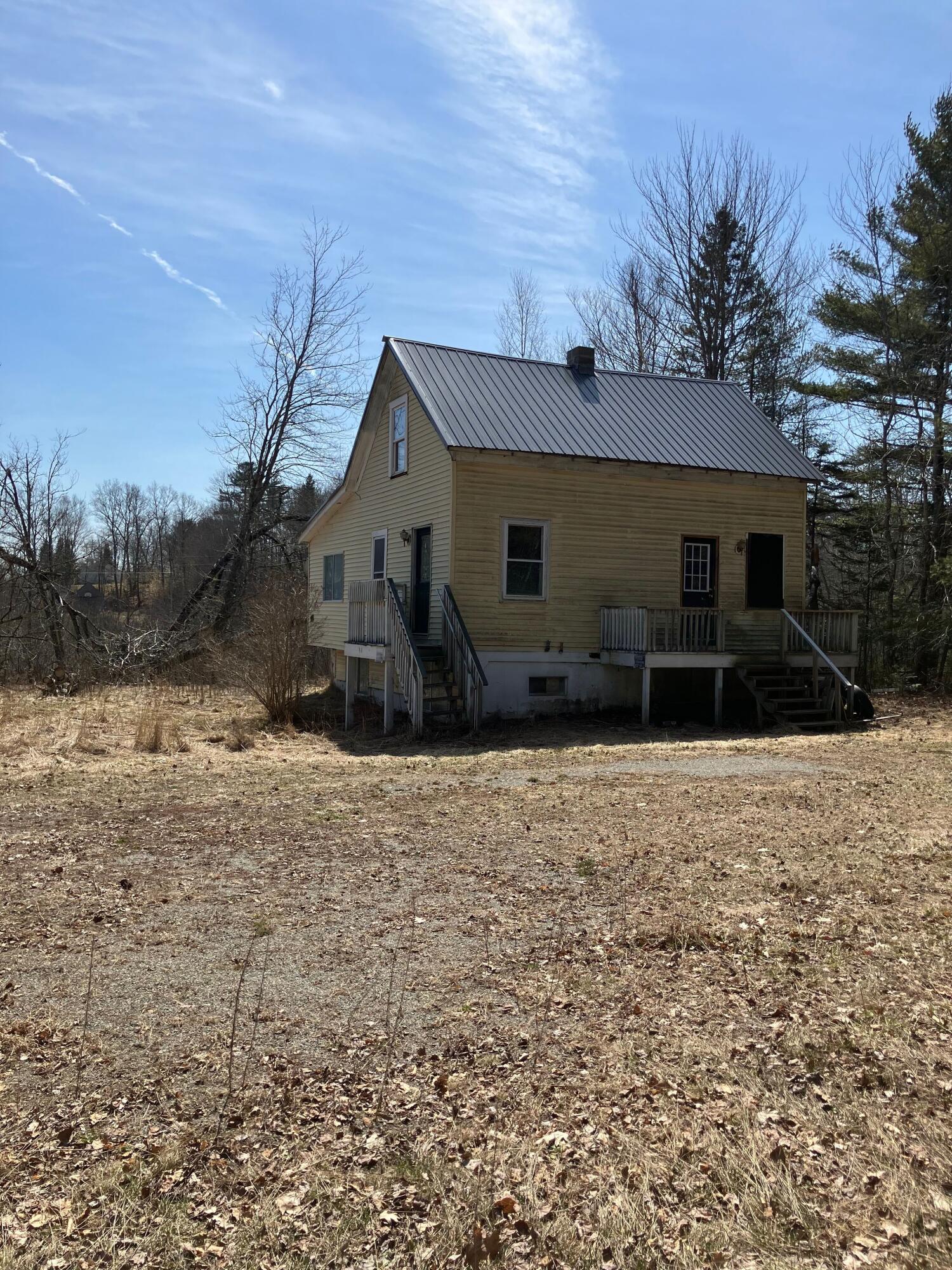 307 Main Street Baileyville, ME 04694 - Photo 5 of 24 IMG_2782