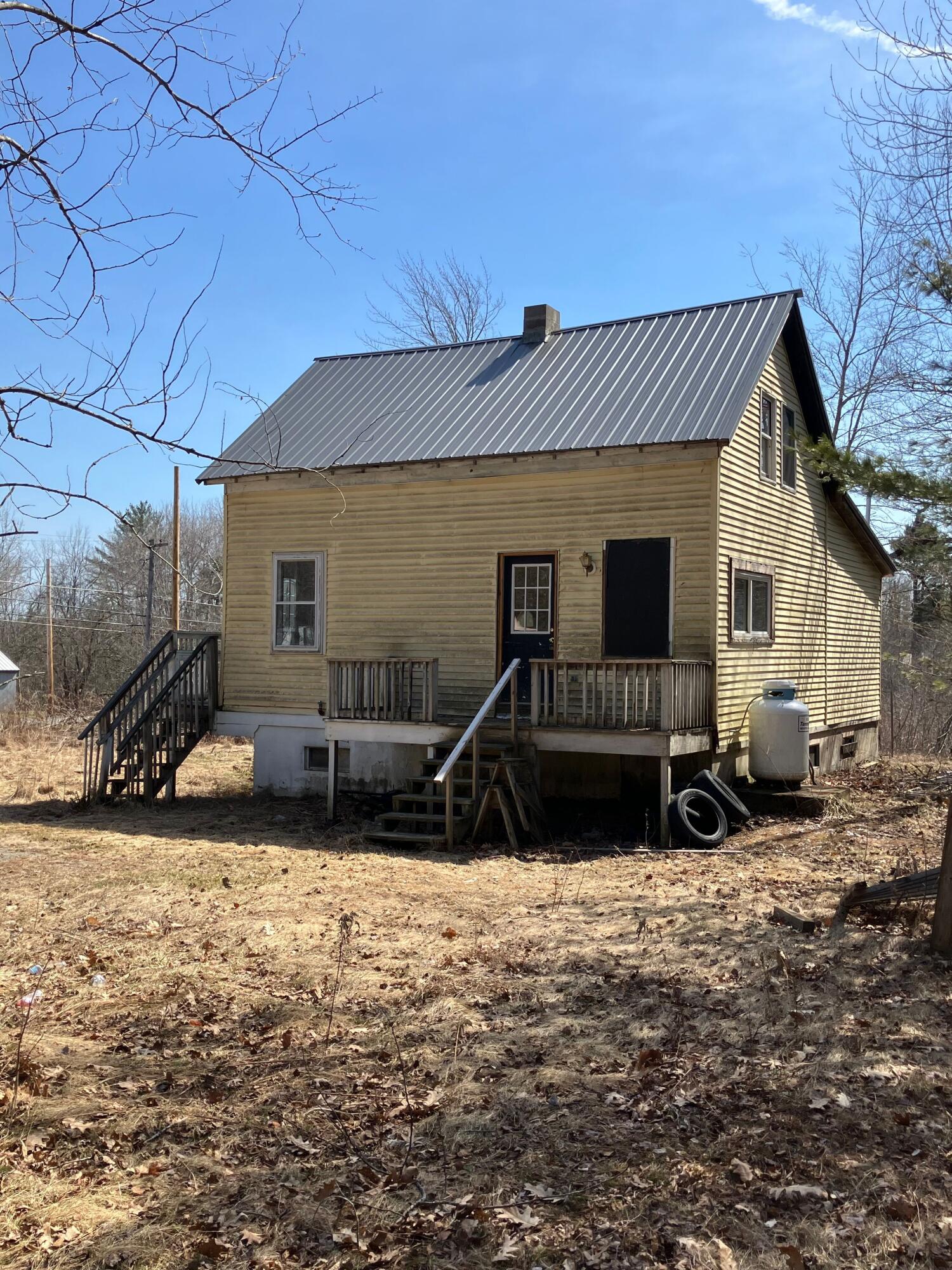 307 Main Street Baileyville, ME 04694 - Photo 6 of 24 IMG_2783