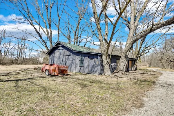 $1,300,000 | 23223 Buford Street, Cleveland, MO 64734