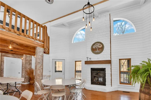 $1,300,000 | 23223 Buford Street, Cleveland, MO 64734