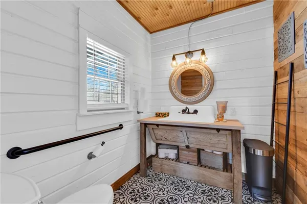 $1,300,000 | 23223 Buford Street, Cleveland, MO 64734