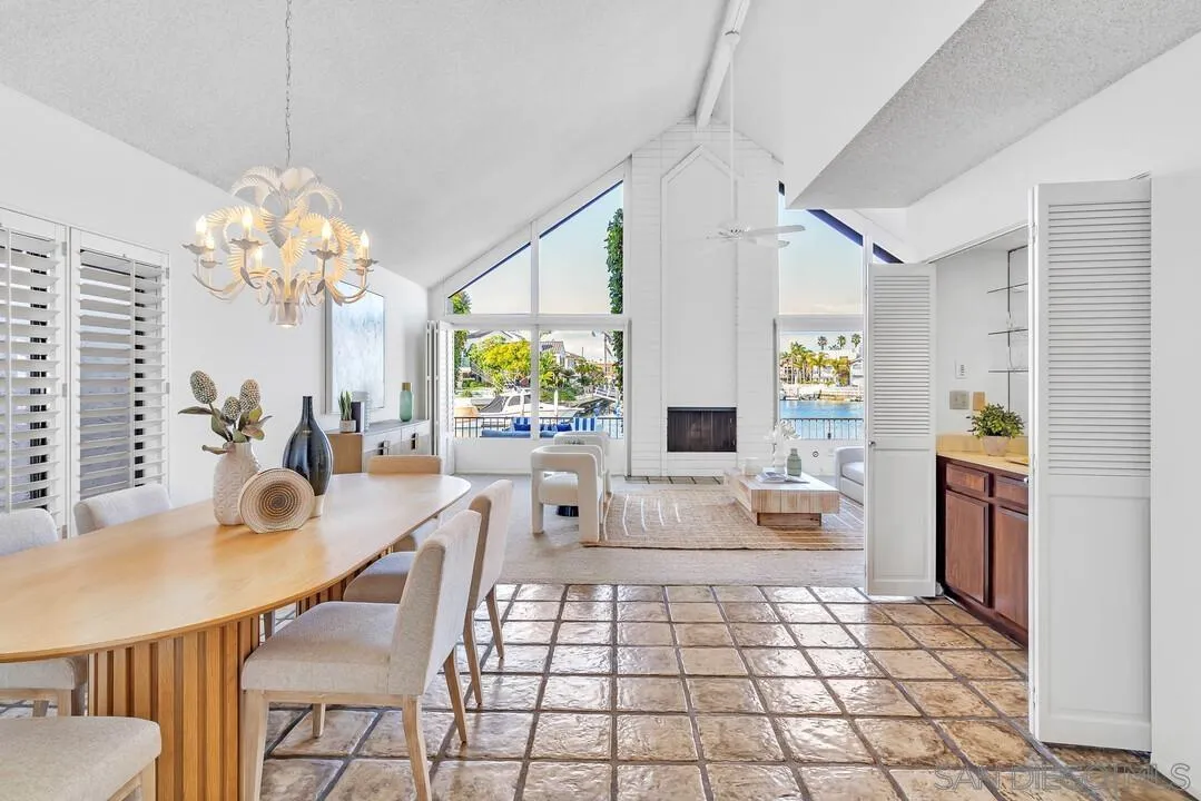29 Green Turtle Road Coronado, CA 92118 - Photo 28 of 68 a very nice looking dining room with a table and chairs