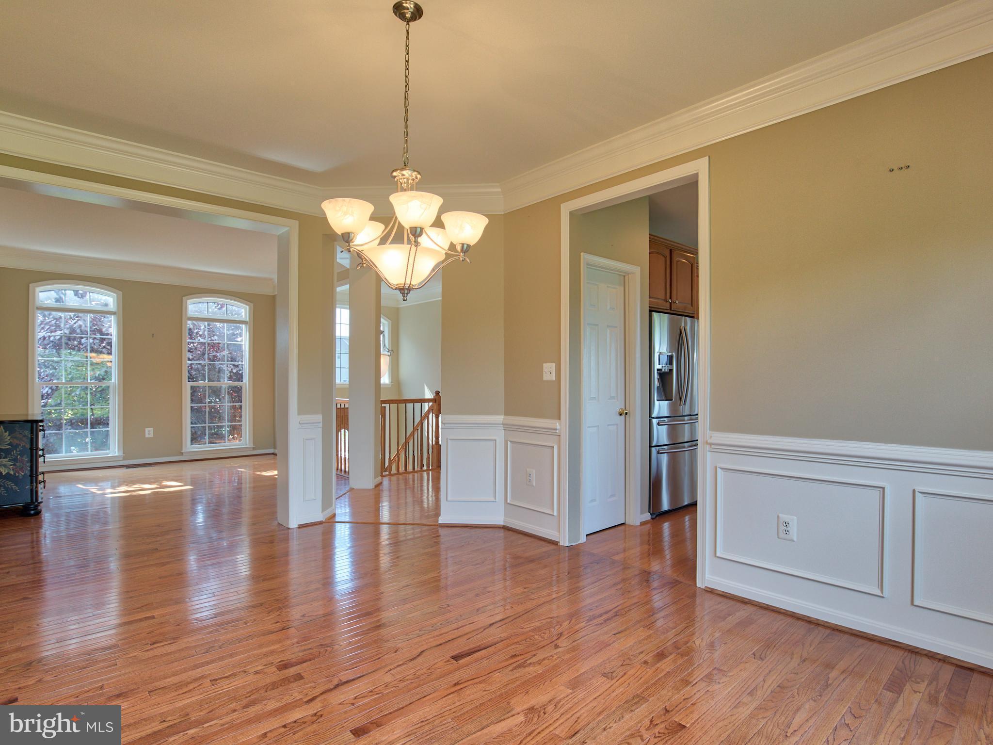 2801 Ridgetop Court Winchester, VA 22601 - Photo 13 of 30 Dining room w/shadow box trim