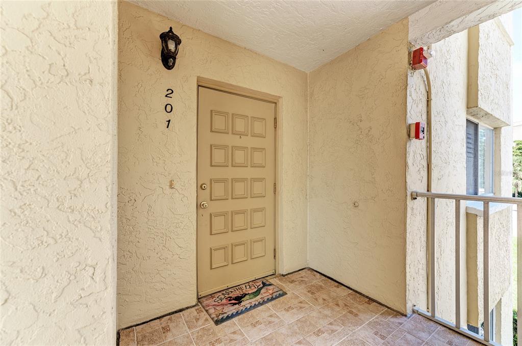 4825 Gulf Of Mexico Drive, Unit 201 Longboat Key, FL 34228 - Photo 2 of 42