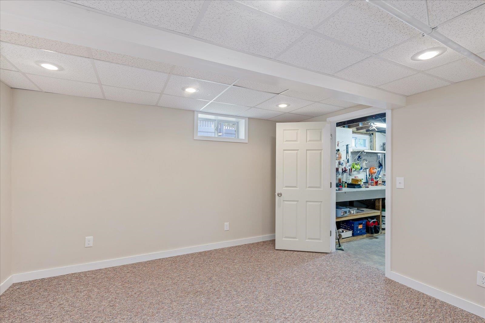 4 Fairview Street Keene, NH 03431 - Photo 41 of 47