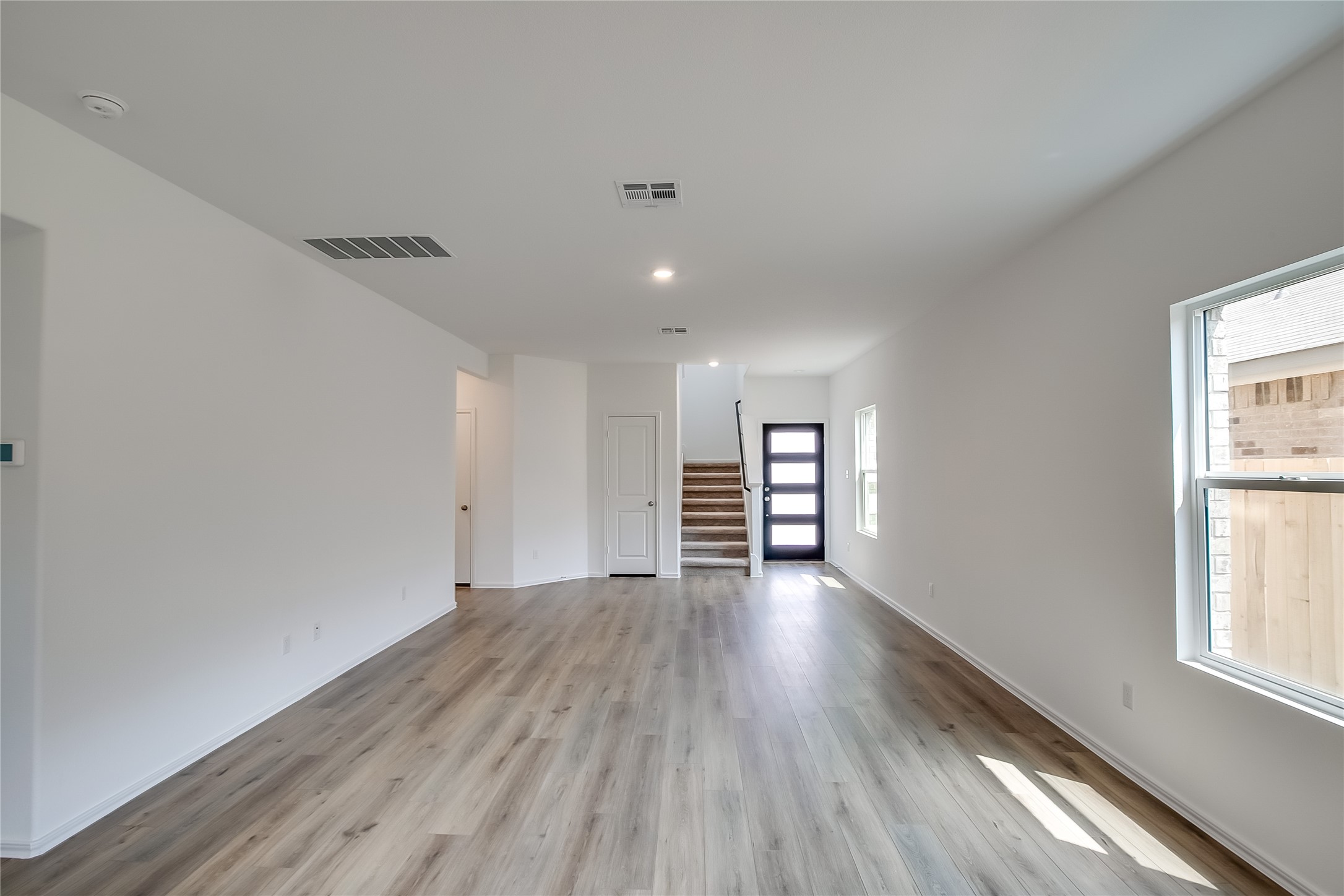 232 Canley Loop Hutto, TX 78634 - Photo 6 of 29 Gallery Image 6