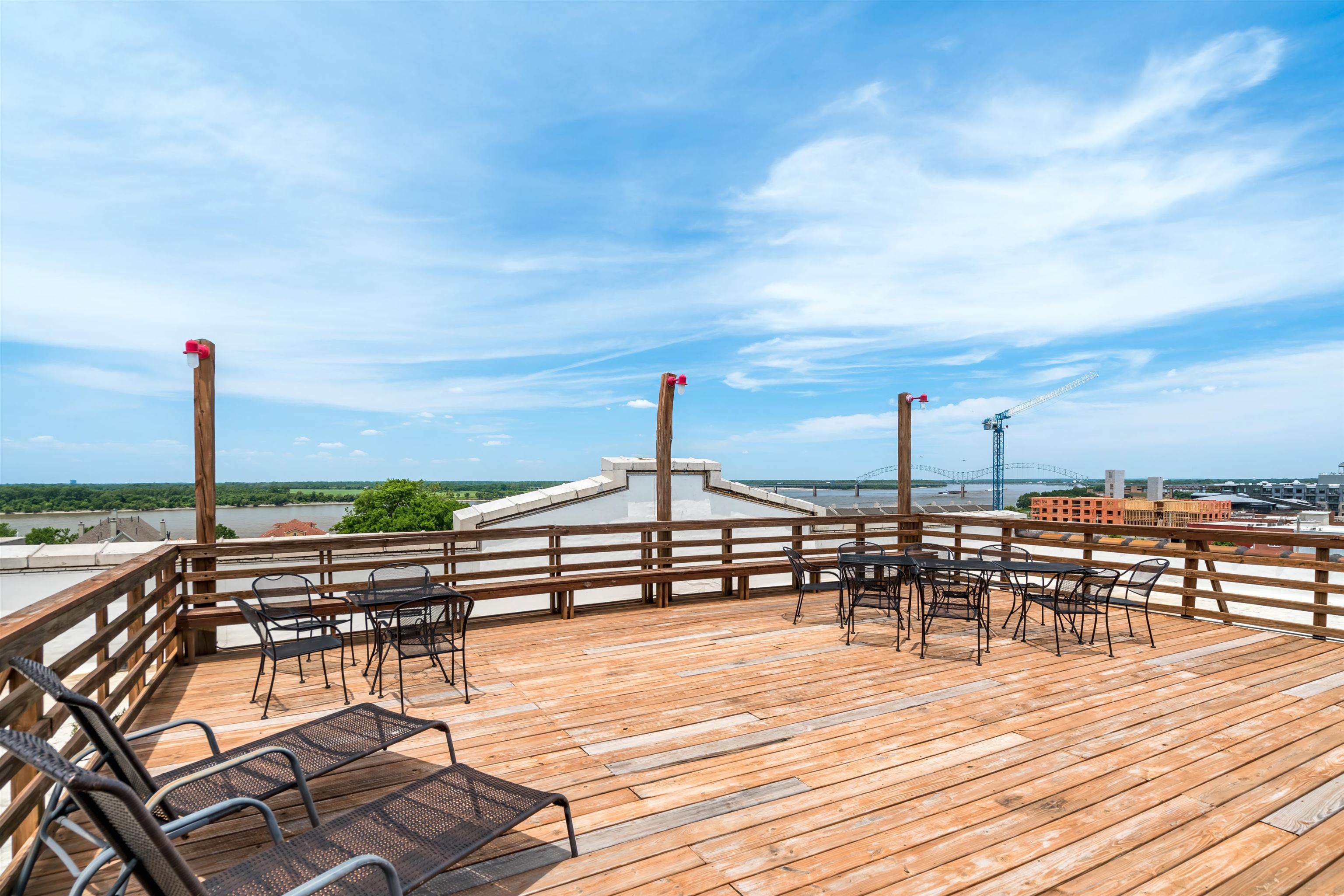 420 South Front Street, Unit 104 Memphis, TN 38103 - Photo 24 of 25 a view of a terrace with seating space