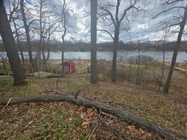 $300,000 | 21733 Puterbaugh Lane, Cassopolis, MI 49031