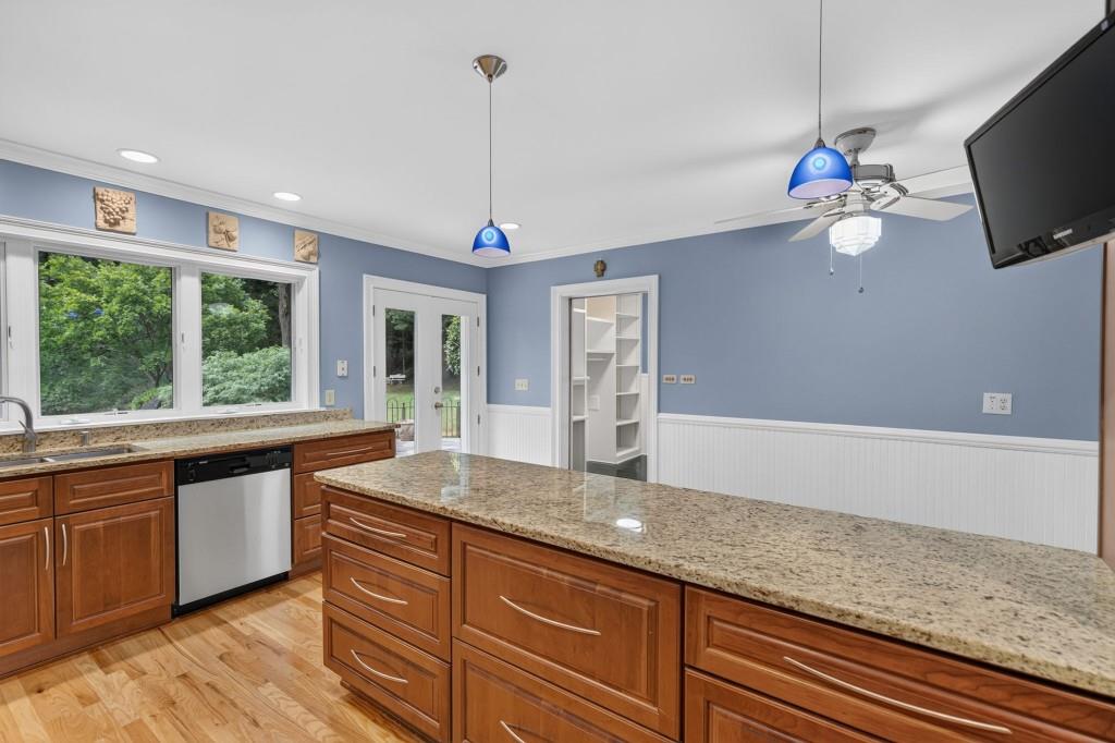 5274 Powers Ferry Road Northwest Atlanta, GA 30327 - Photo 13 of 43 Gallery Image 13