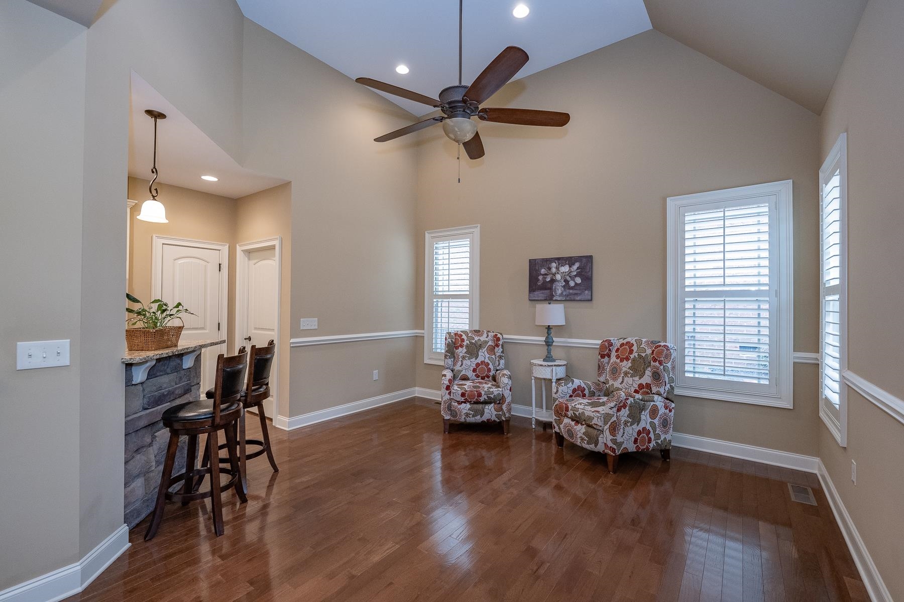 365 South Woodfin Ridge Drive Inman, SC 29349 - Photo 17 of 37