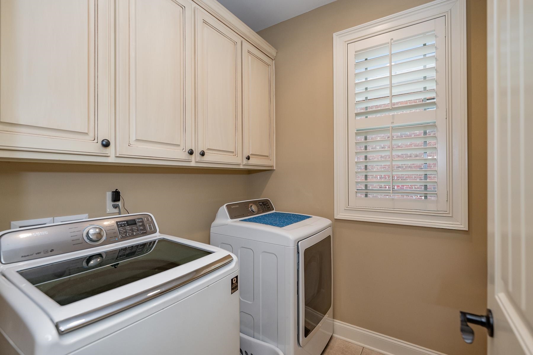 365 South Woodfin Ridge Drive Inman, SC 29349 - Photo 18 of 37