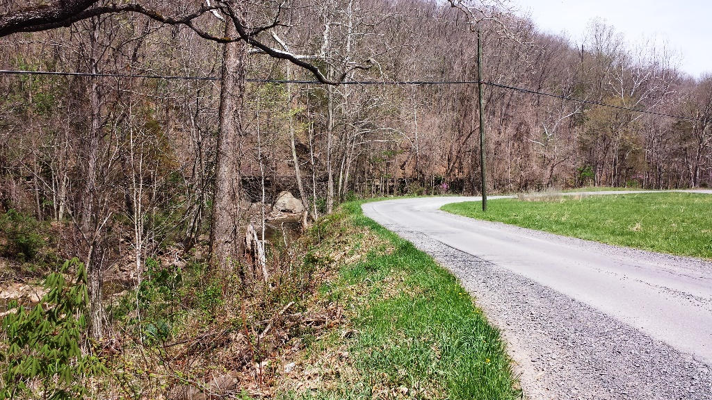 Clayton Road Alderson, WV 24910 - Photo 8 of 43 Gallery Image 8