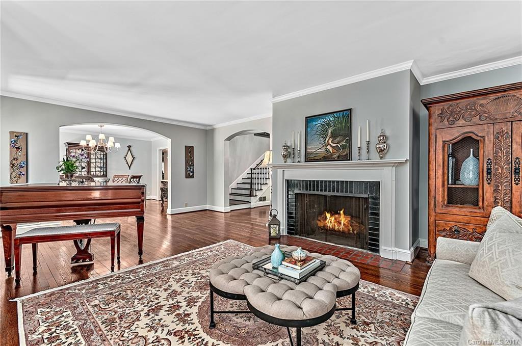 54 Forest Road Asheville, NC 28803 - Photo 4 of 24 Gallery Image 4