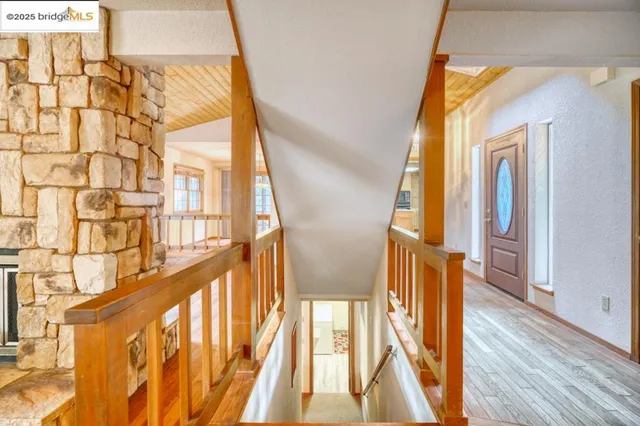 $525,000 | 19195 Ferretti Road, Groveland, CA 95321