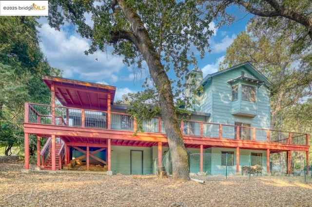 $525,000 | 19195 Ferretti Road, Groveland, CA 95321