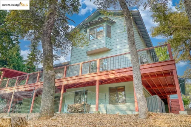 $525,000 | 19195 Ferretti Road, Groveland, CA 95321