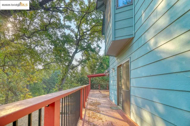 $525,000 | 19195 Ferretti Road, Groveland, CA 95321