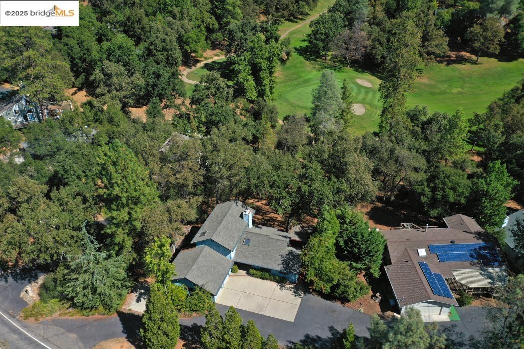 19195 Ferretti Road Groveland, CA 95321 - Photo 49 of 51 Aerial view of property's location with a golf club