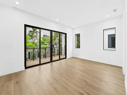 $1,519,000 | 812 Southeast 12th Street, Unit 812, Fort Lauderdale, FL 33316