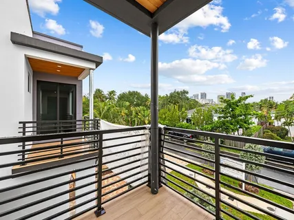 $1,519,000 | 812 Southeast 12th Street, Unit 812, Fort Lauderdale, FL 33316