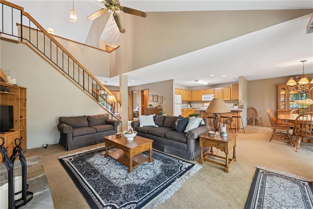 1942 South Ridge Way Hidden Valley, PA 15502 - Photo 5 of 40 Gallery Image 5