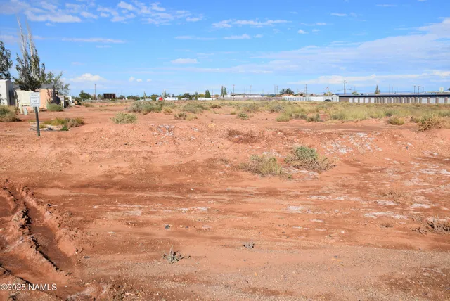 $425,000 | 2600 West 3rd Street, Winslow, AZ 86047