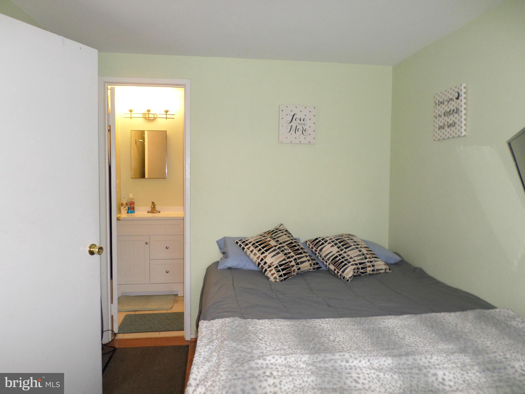10719 Lester Street Silver Spring, MD 20902 - Photo 17 of 27 Bedroom 3