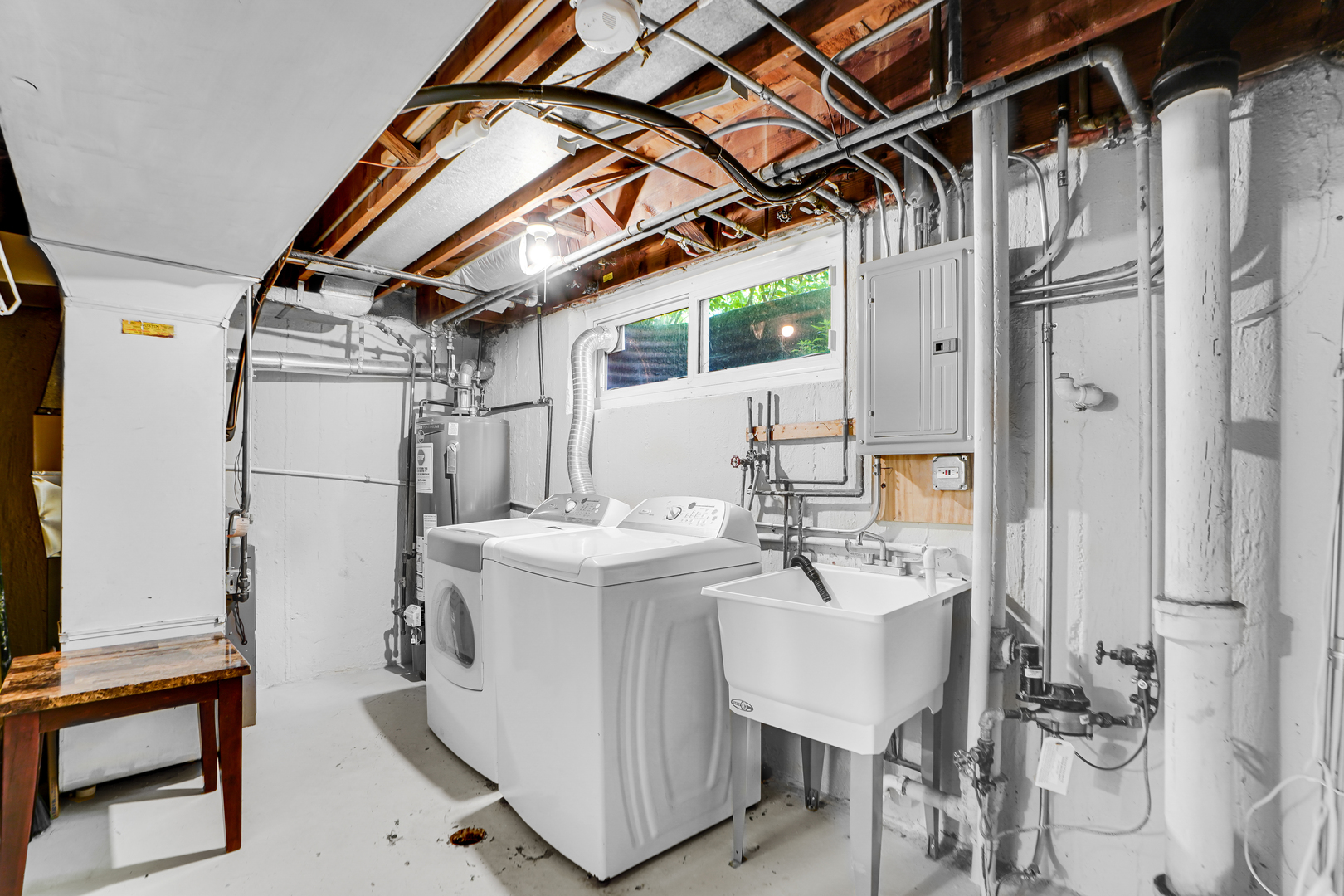 503 Ridge Road, Unit 21 Wilmette, IL 60091 - Photo 8 of 21 a utility room with a washer and dryer