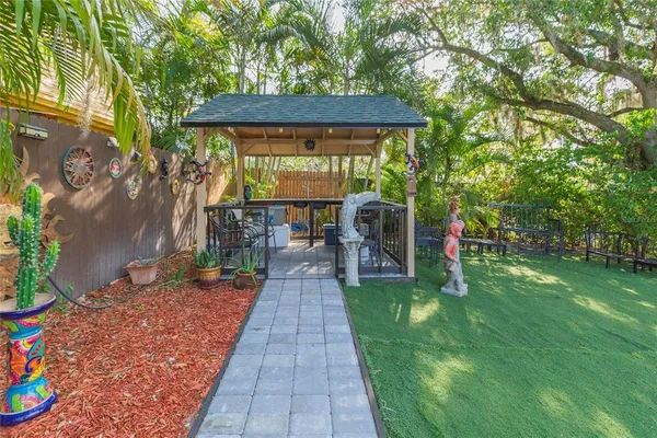 $1,150 | 4906 Riverhills Drive, Unit A, Temple Terrace, FL 33617