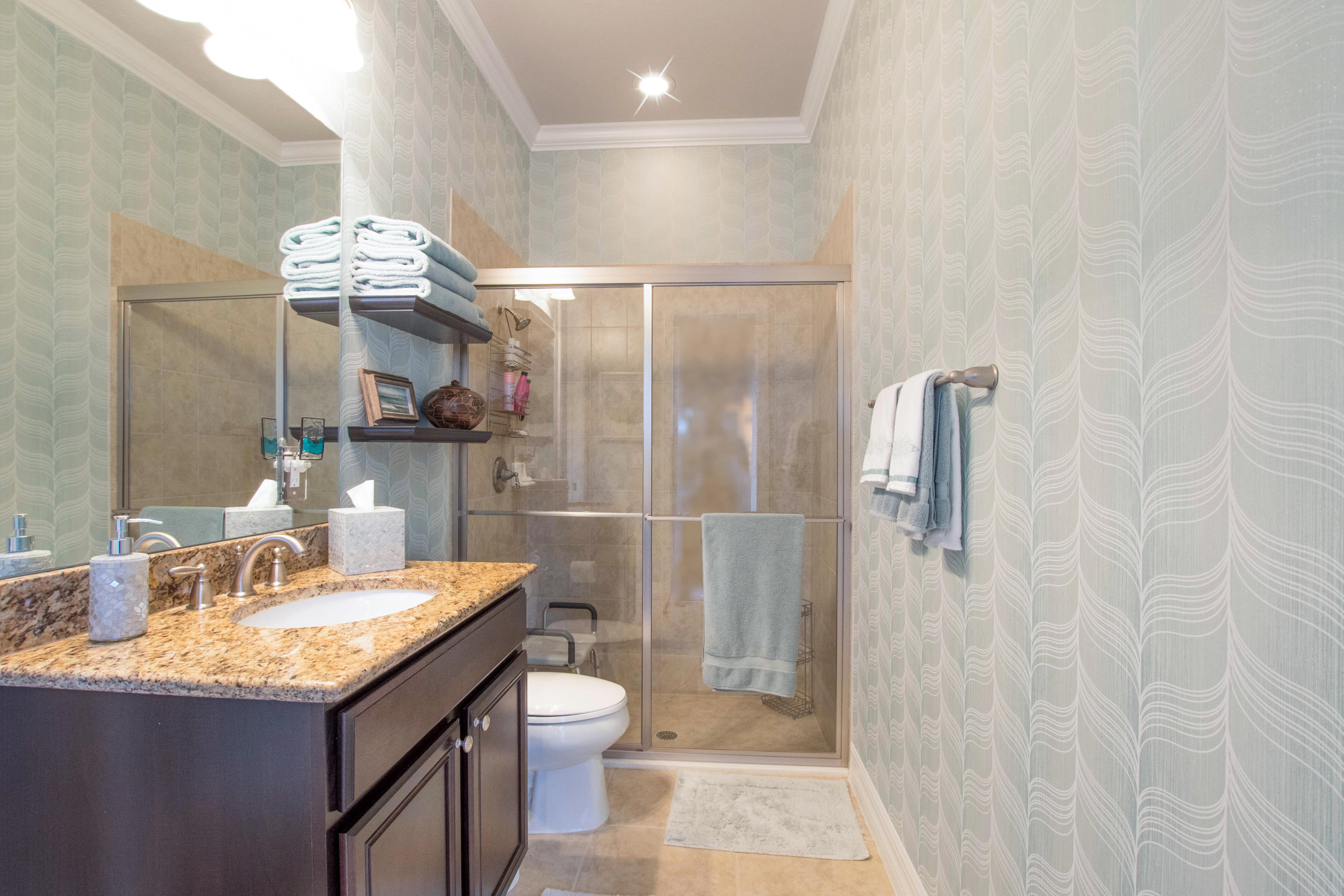 10817 Pisa Road Wellington, FL 33414 - Photo 19 of 30 Bathroom III