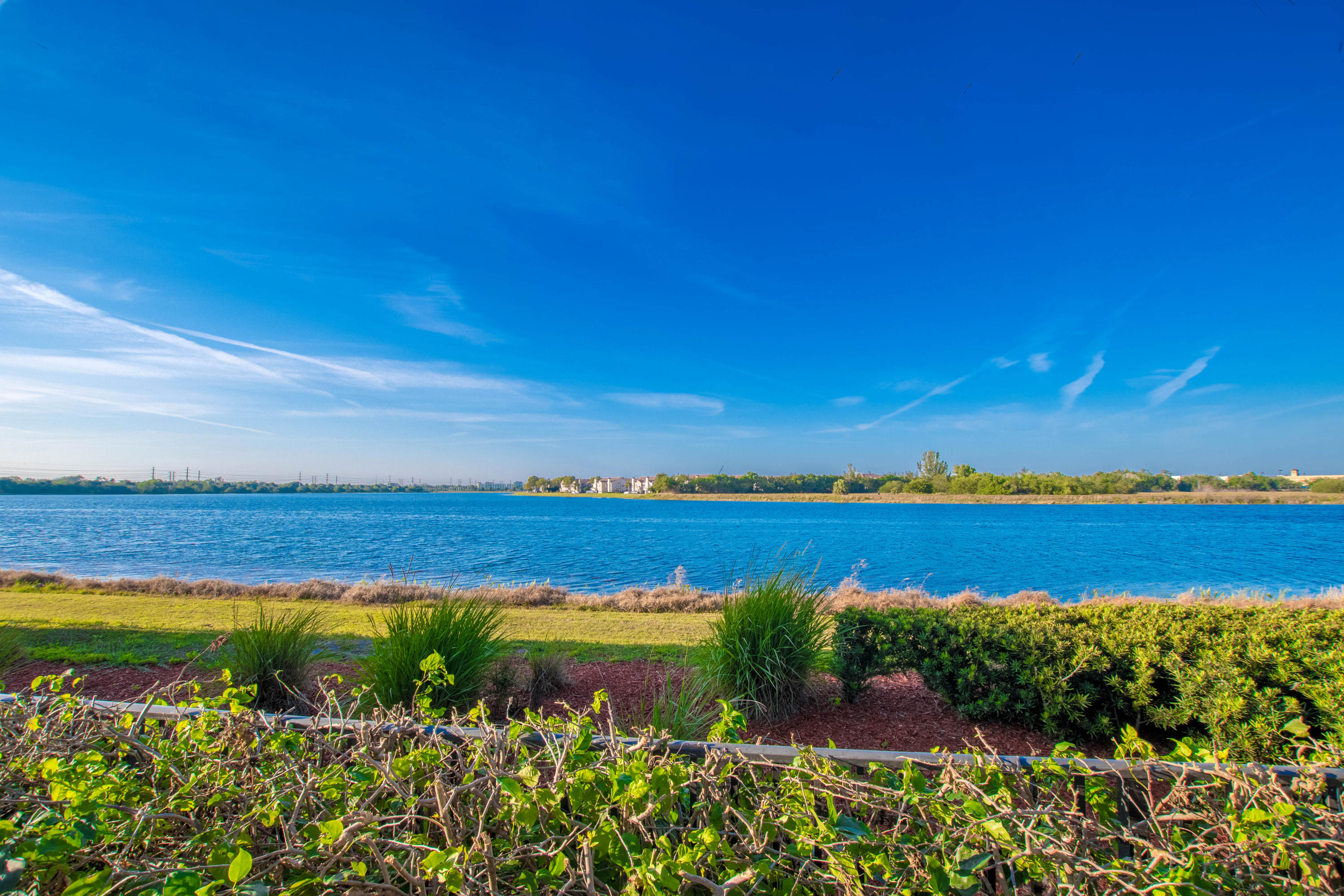 10817 Pisa Road Wellington, FL 33414 - Photo 22 of 30 Large lake view