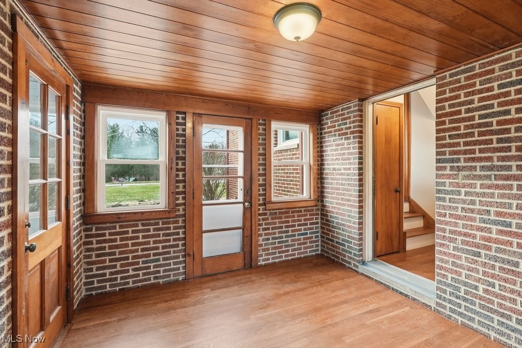 6119 East Sprague Road Independence, OH 44131 - Photo 13 of 45 Breezeway