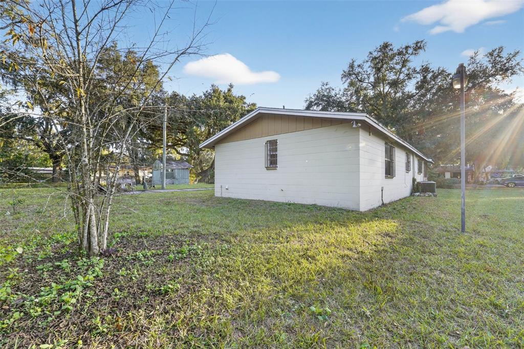 614 Spruce Street Plant City, FL 33563 - Photo 52 of 68