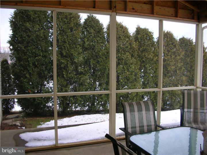 213 Strassburger Road Perkasie, PA 18944 - Photo 14 of 24 Porch