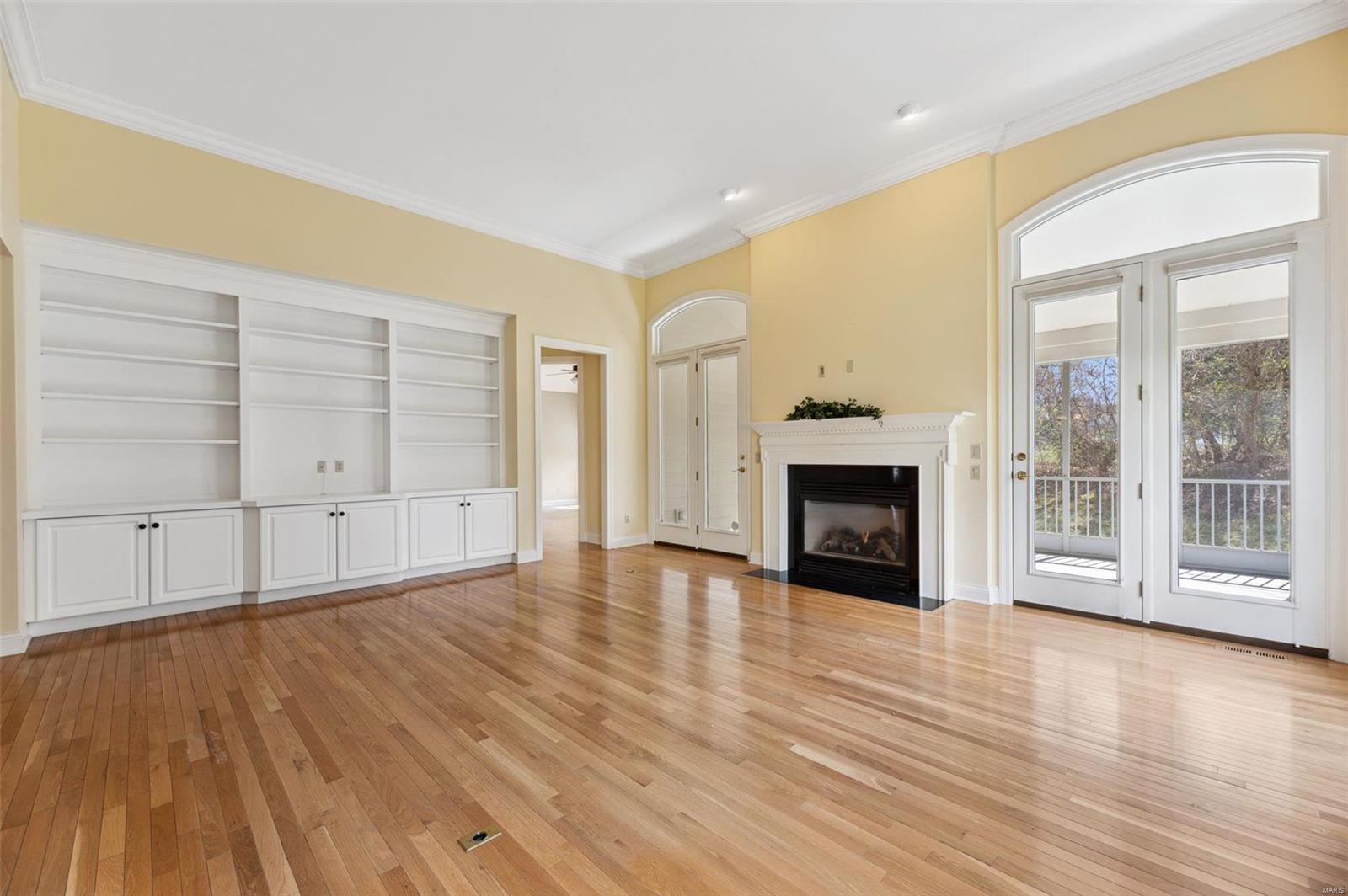 700 Clayton Corners Drive Ballwin, MO 63011 - Photo 6 of 22