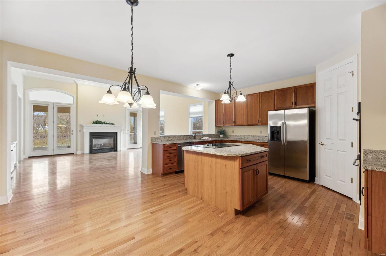 700 Clayton Corners Drive Ballwin, MO 63011 - Photo 10 of 22